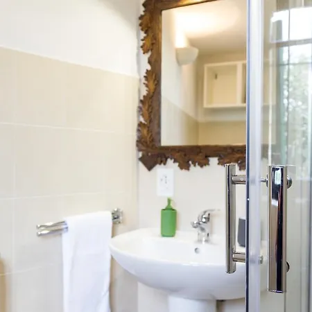 Casa Corvina Apartment