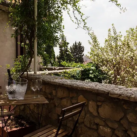 Casa Corvina Apartment *