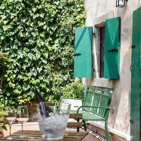 Apartment Casa Corvina *