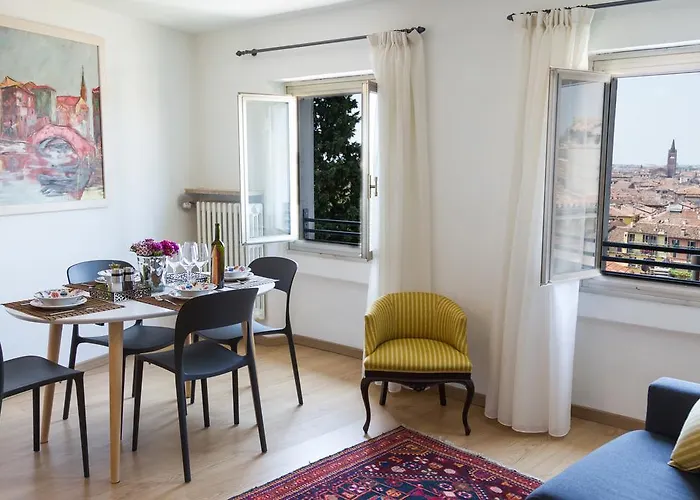 アパート Casa Corvina ヴェローナ