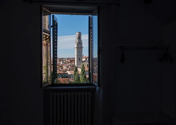 アパート Casa Corvina ヴェローナ